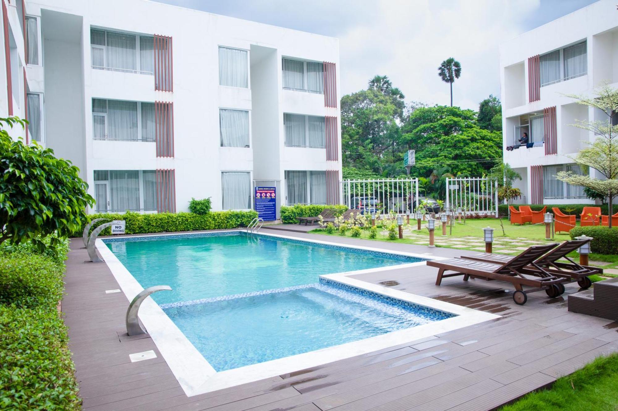 Saaral Resorts & Hotels Pvt Ltd Kuttālam Kültér fotó